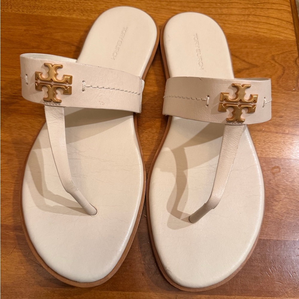 Tory Burch everly backless cream thong sandals 9
